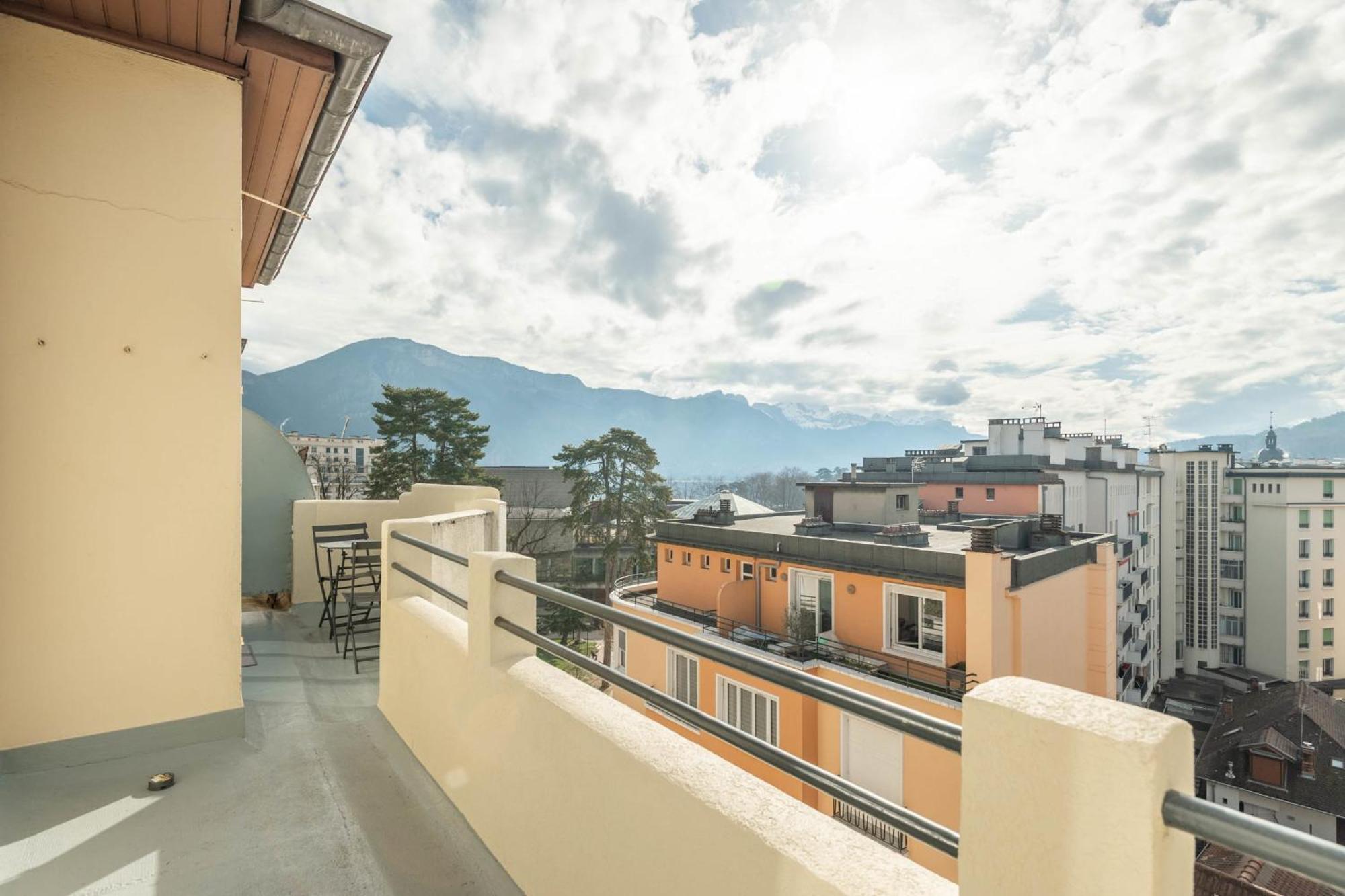 Le Beau Marcy - Contemporary City Centre Flat Annecy Bagian luar foto