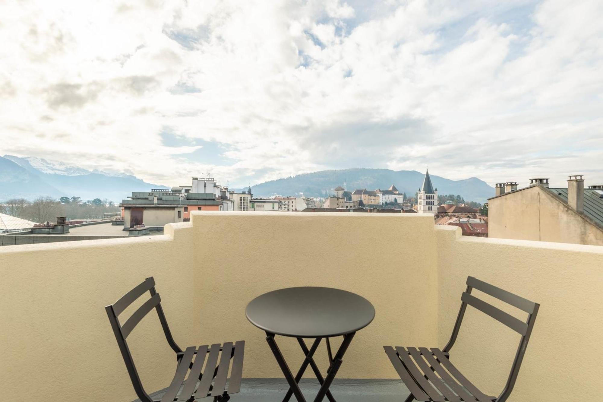 Le Beau Marcy - Contemporary City Centre Flat Annecy Bagian luar foto