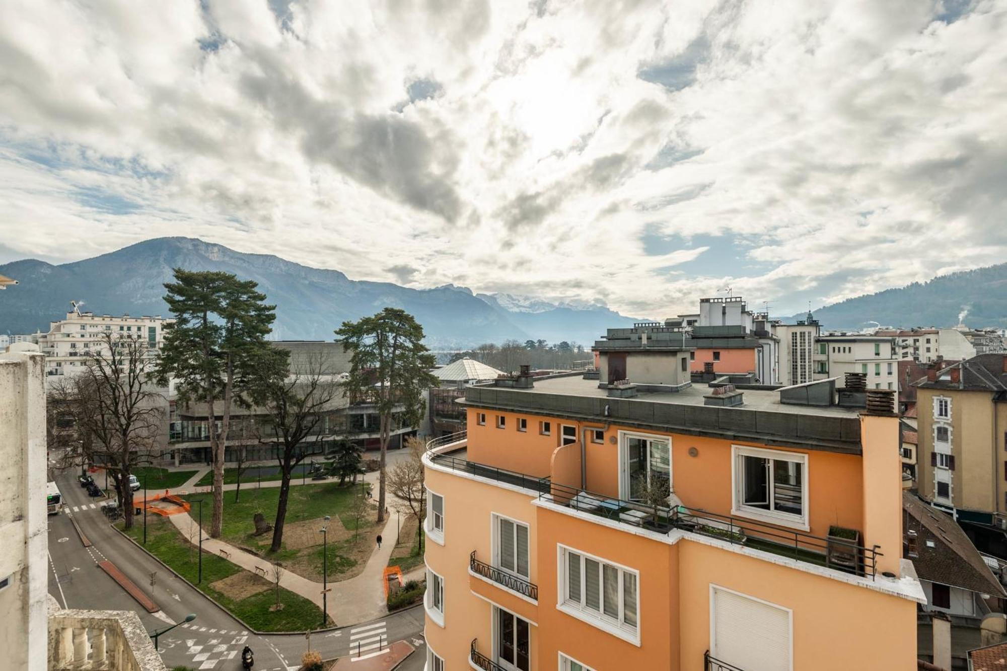 Le Beau Marcy - Contemporary City Centre Flat Annecy Bagian luar foto